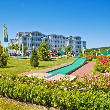 Apartment Im Seepark Auf Ruegen Nahe Ostseestrand